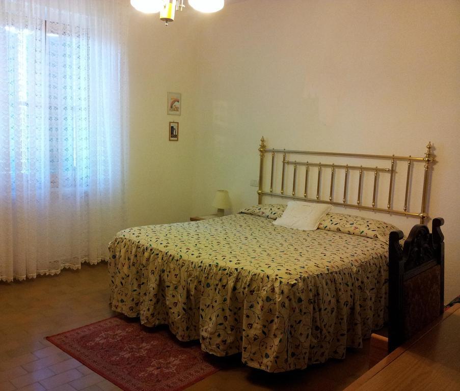 Villa Casa Guaitoli Bagni Di Petriolo Habitación foto