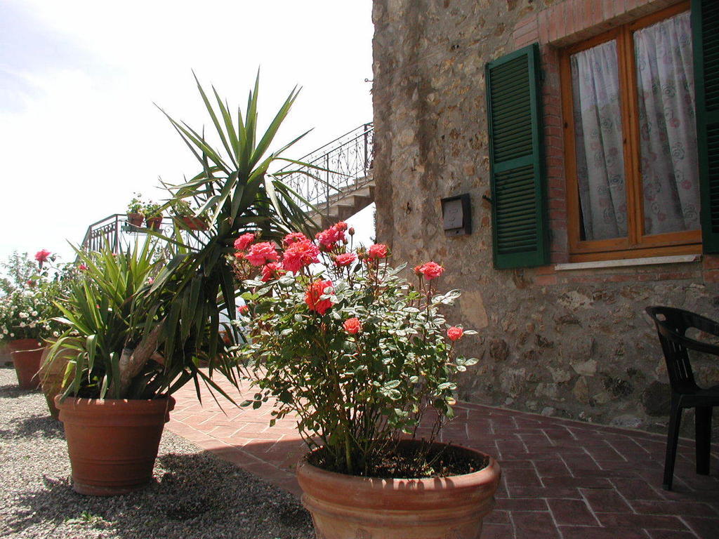 Villa Casa Guaitoli Bagni Di Petriolo Habitación foto